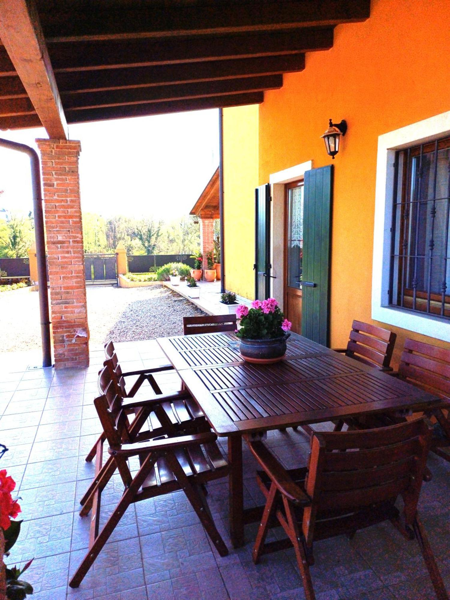 B&B Civico 61 Pastrengo Exterior foto